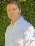 dr. Lauwerys Bernard