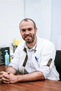 dr. Dendooven Joris