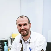 dr. Dendooven Joris