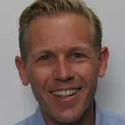 dr. Scheer René